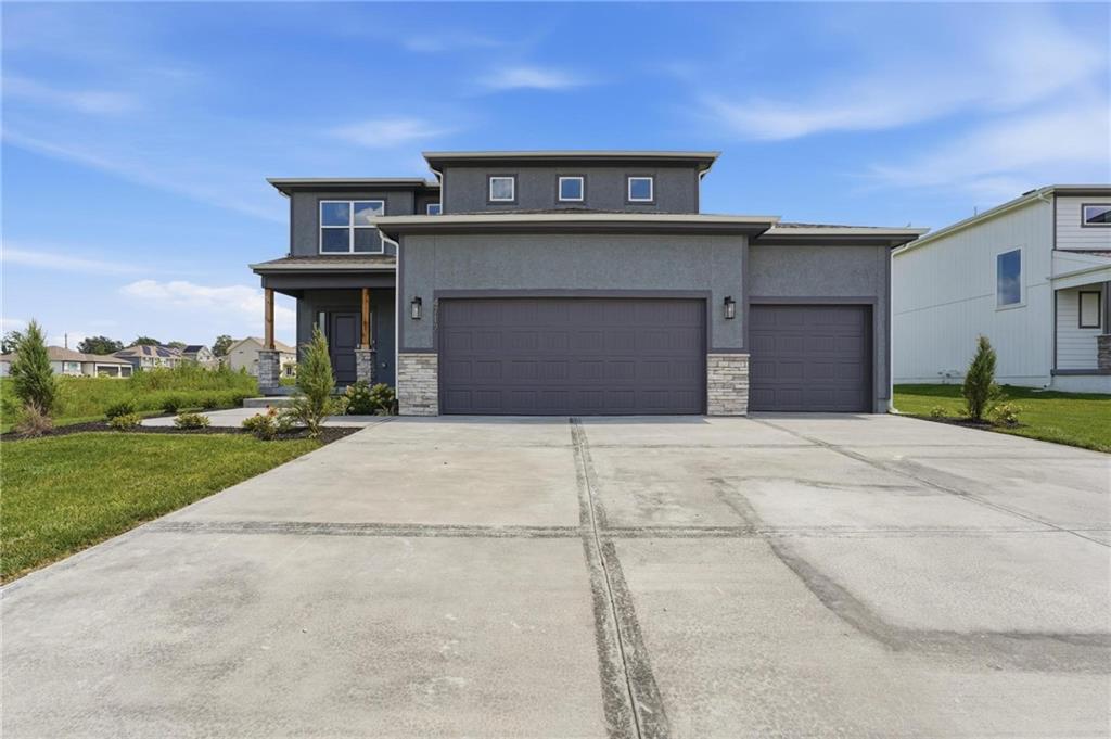 4712 SW 6th Terrace, Blue Springs MO