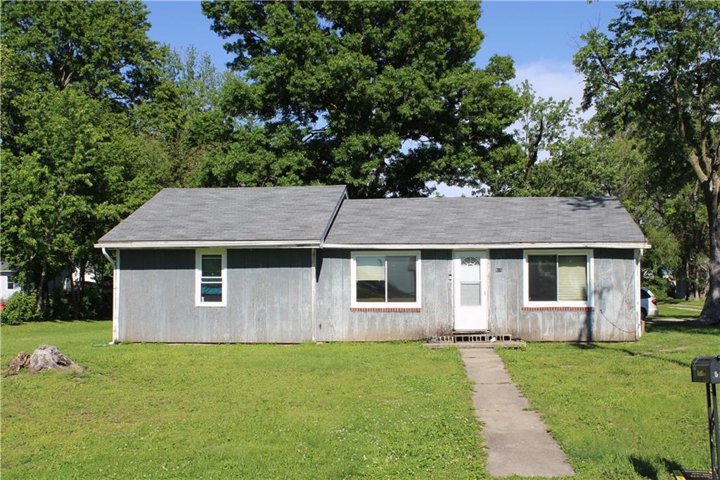 515 NW 5th Street, Hardin MO