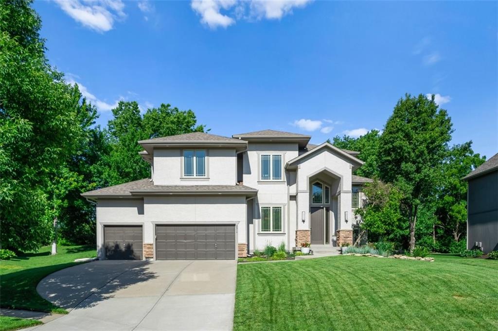 9914 Woodstock Street, Lenexa KS
