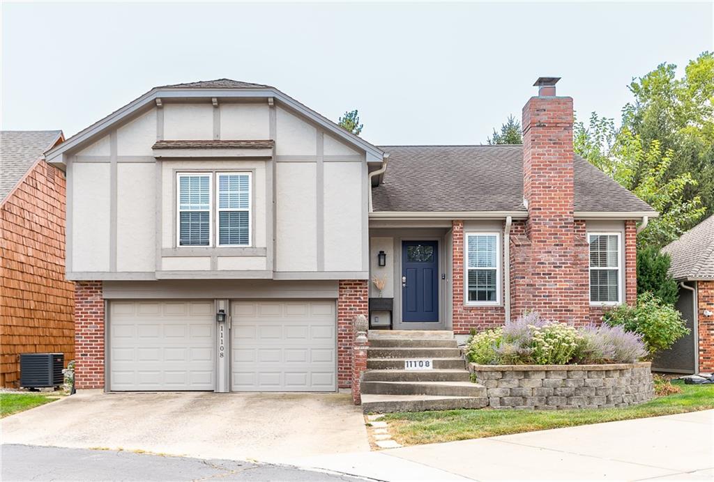 11108 Delmar Court, Leawood KS