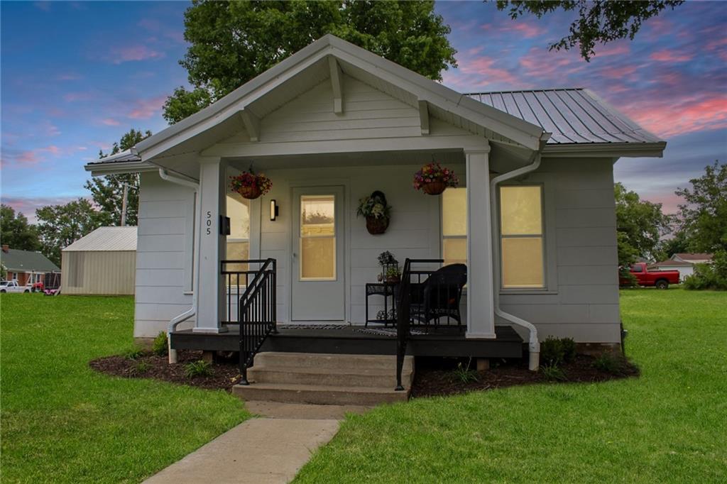 505 W Broadway Street, Higginsville MO