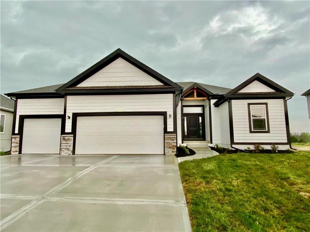 2144 Deerfield Terrace, Liberty MO
