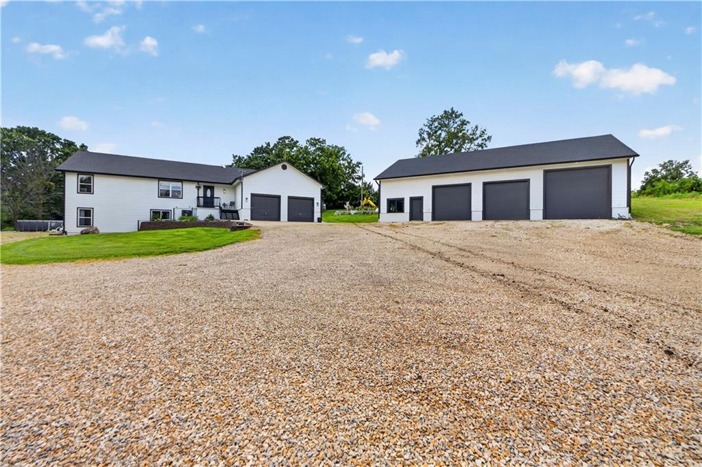 25493 Kansas Avenue, Tonganoxie KS