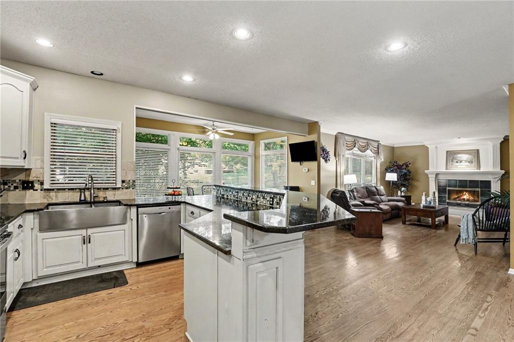 5304 Mullen Road, Shawnee KS
