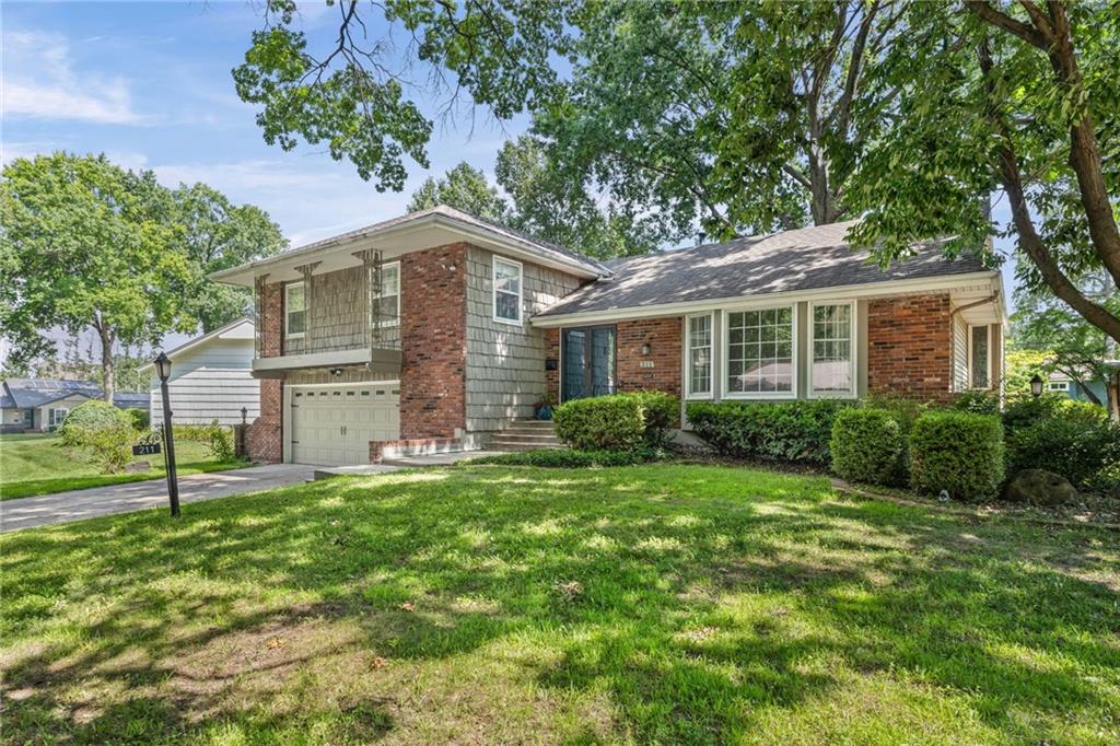 211 W 110TH Street, Kansas City MO