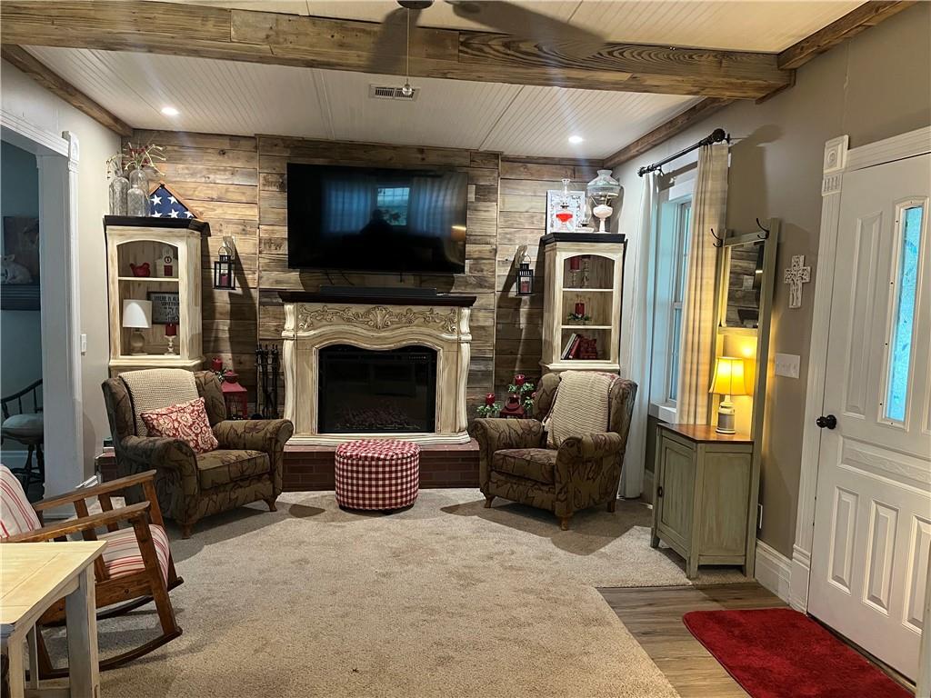212 S Elm Street, Moran KS