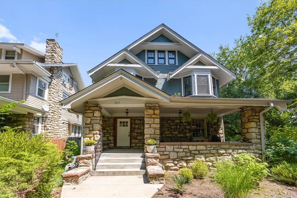 3717 Tracy Avenue, Kansas City MO