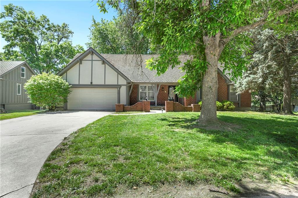 213 Juniper Street, Lee's Summit MO