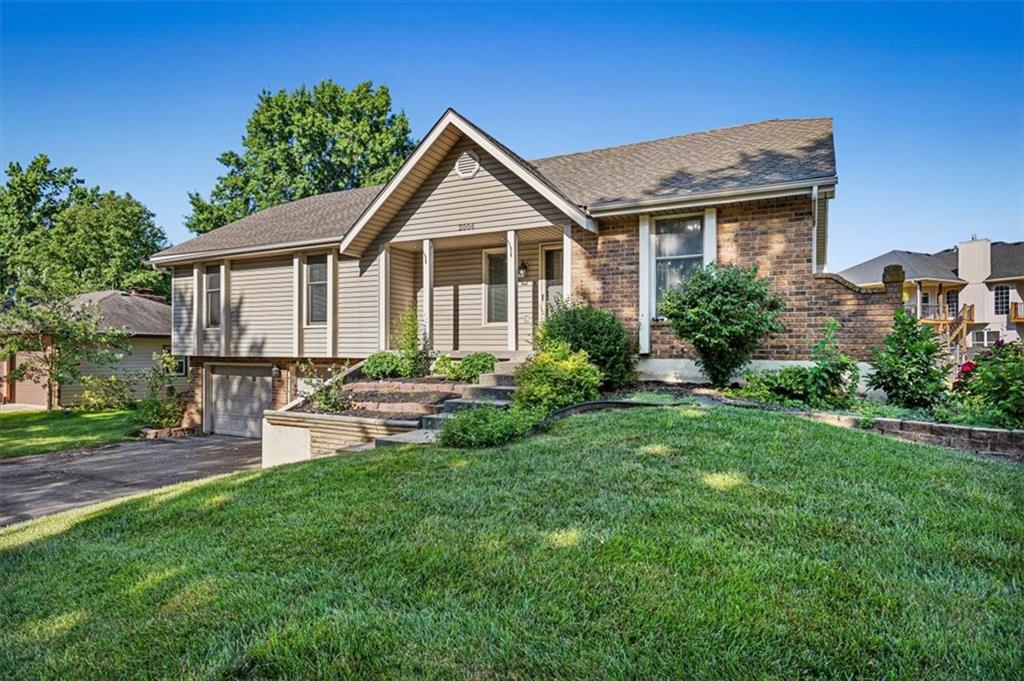 2006 Joy Street, Excelsior Springs MO