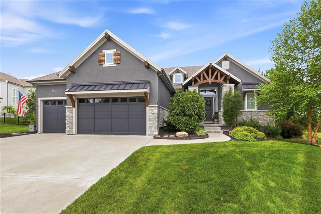 11211 W 171st Terrace, Overland Park KS