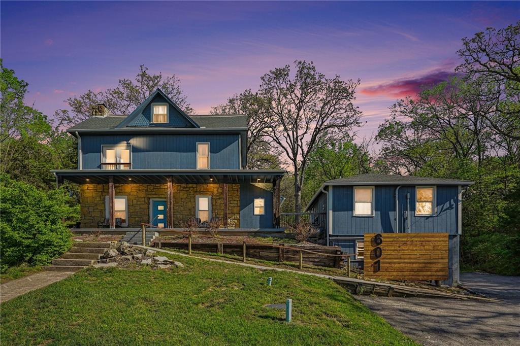 601 Kaw Drive, Edwardsville KS
