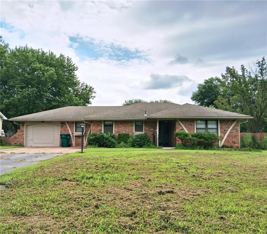 413 S Dittman Street, Frontenac KS