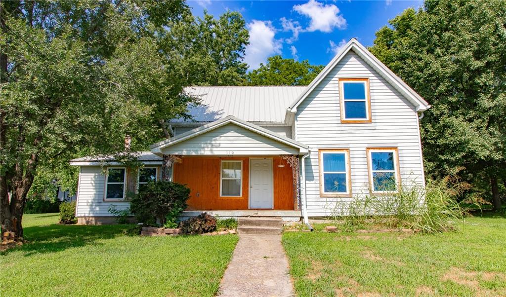 210 N Main Street, Centerview MO