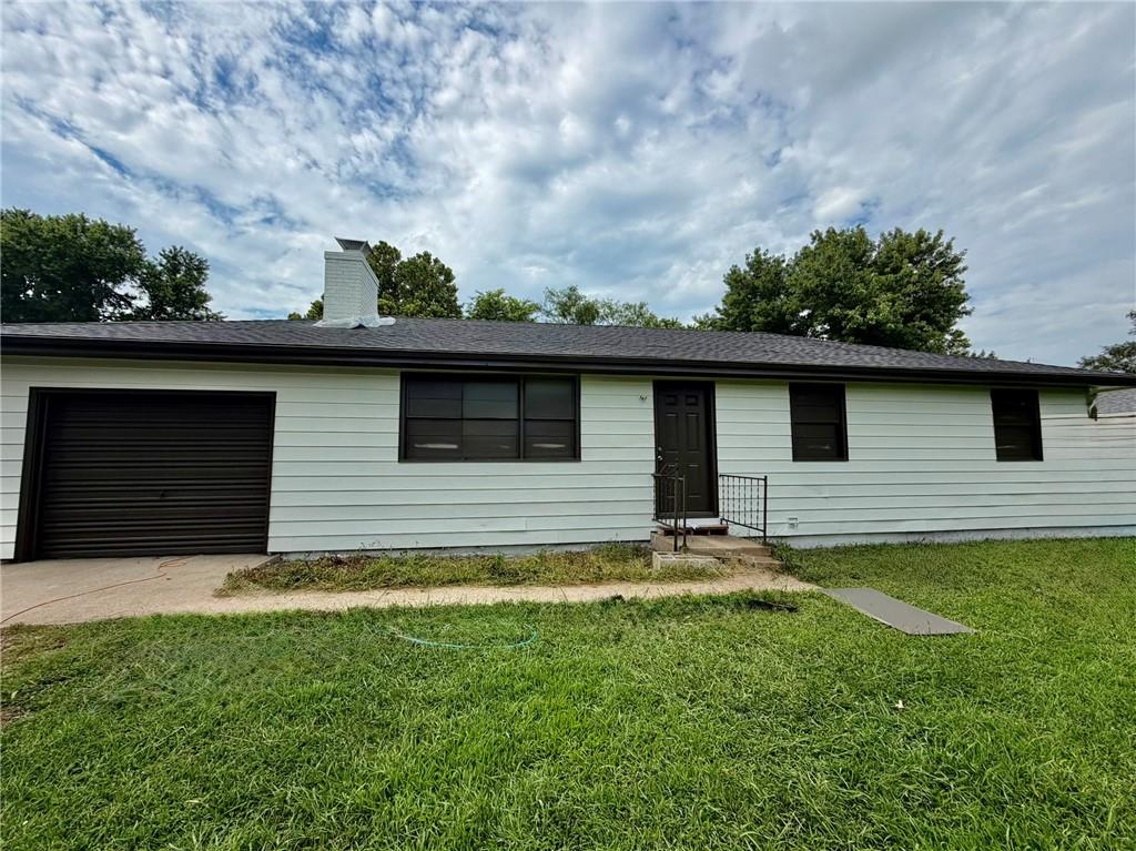 502 JENNIFER Lane, Garden City MO