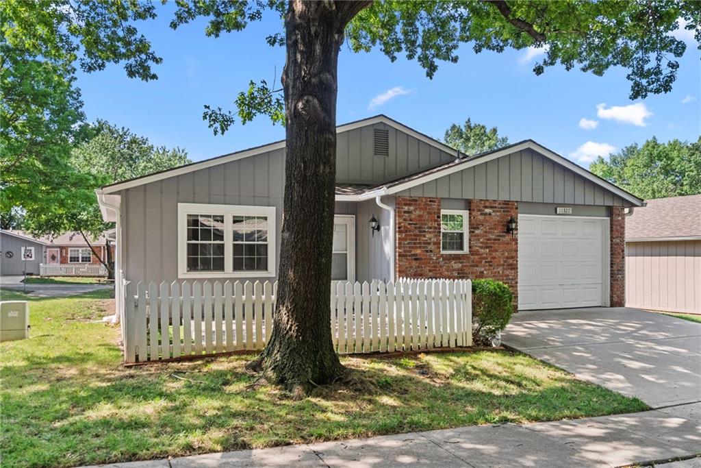 11327 W 77TH Terrace, Shawnee KS