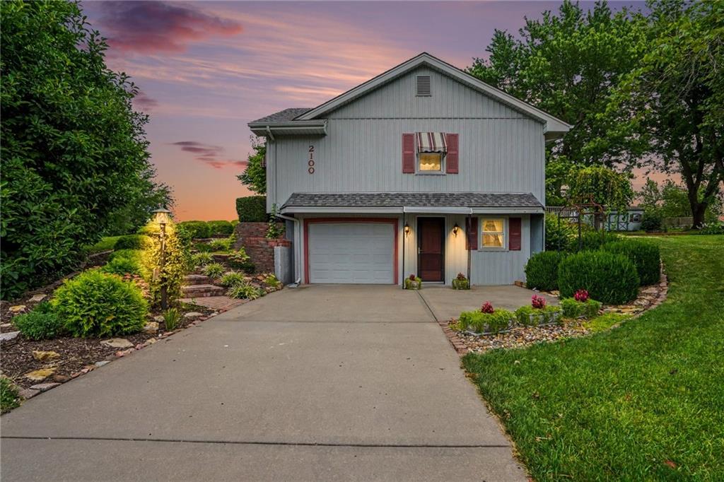 2100 Crescent Drive