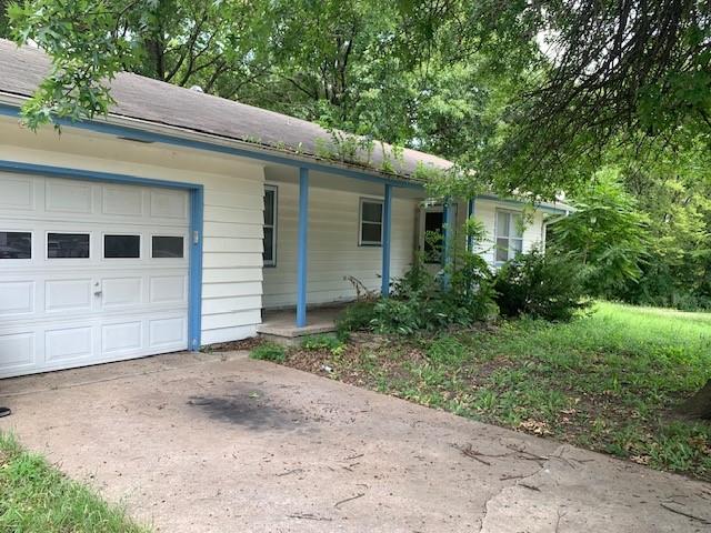 414 E 10th Street, Eudora KS