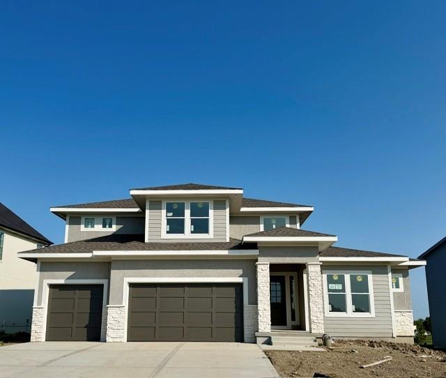 1805 SW Arbormist Drive, Lee's Summit MO