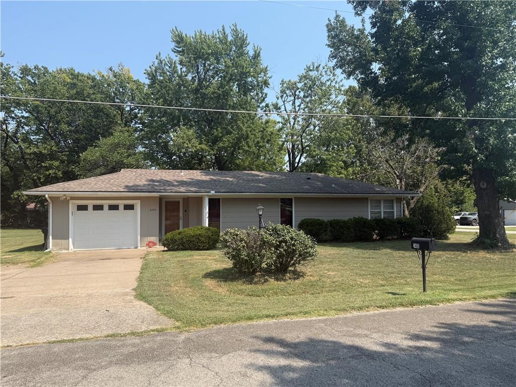 2400 Linda Jean Drive, Independence KS