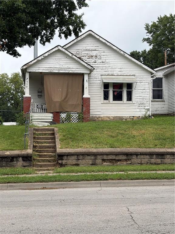 778 Spruce Street, Leavenworth KS