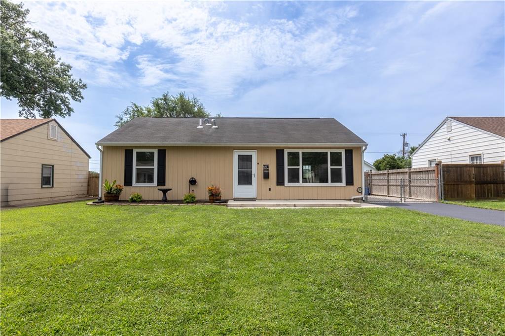 607 NE 66th Terrace, Kansas City MO