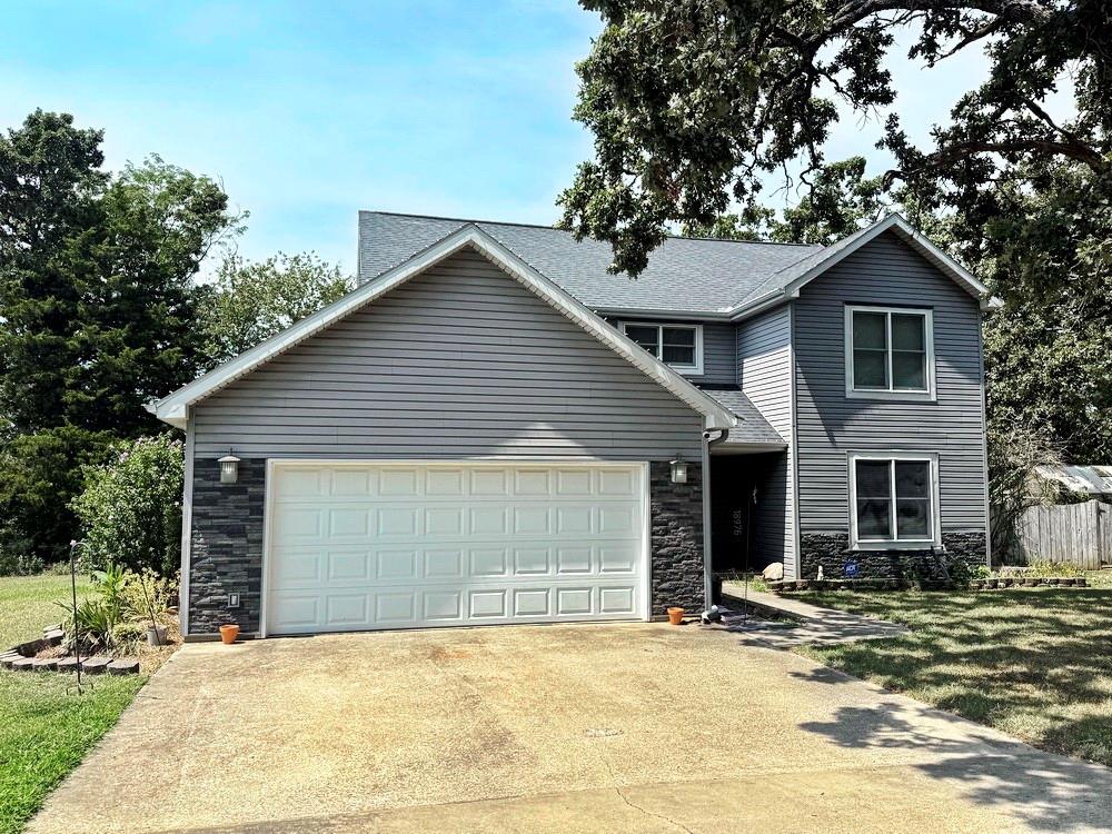 18976 S 1485 Road, Nevada MO